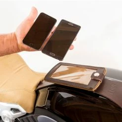 Accessori Vari Unit Garage Porta Telefono Per Serbatoio Brown 8 Accessori Vari Unit Garage Porta Telefono Per Serbatoio Brown -UNIT GARAGE Saldi porta telefono serbatoio 1607br 3