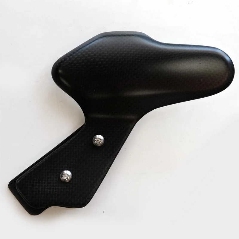 Accessori Vari Unit Garage Protezione Marmitta In Carbonio Ug-1611 3 Accessori Vari Unit Garage Protezione Marmitta In Carbonio Ug-1611